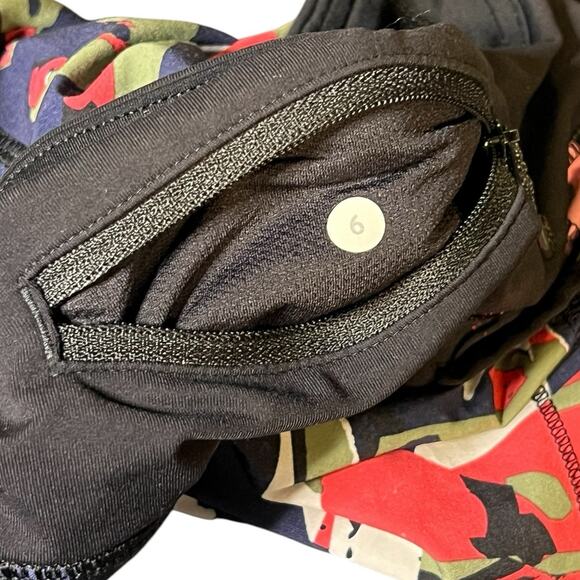 Lululemon Women’s Speed Short Pop Cut Boom Juice Multi Black Size 6 Abstract Gym - Picture 5 of 7